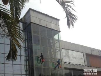 專業高效，守護城市天際線 廣州高層建筑外墻與玻璃幕墻清洗服務詳解