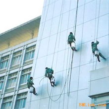 高效守護建筑安全與潔凈 高壓灌漿堵漏技術與專業清潔服務解析